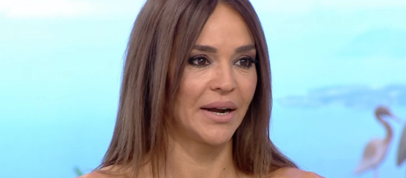 Νικολέττα Καρρά: Ποια από τις σελίδες που έχει παίξει είναι η αγαπημένη της; (βίντεο)